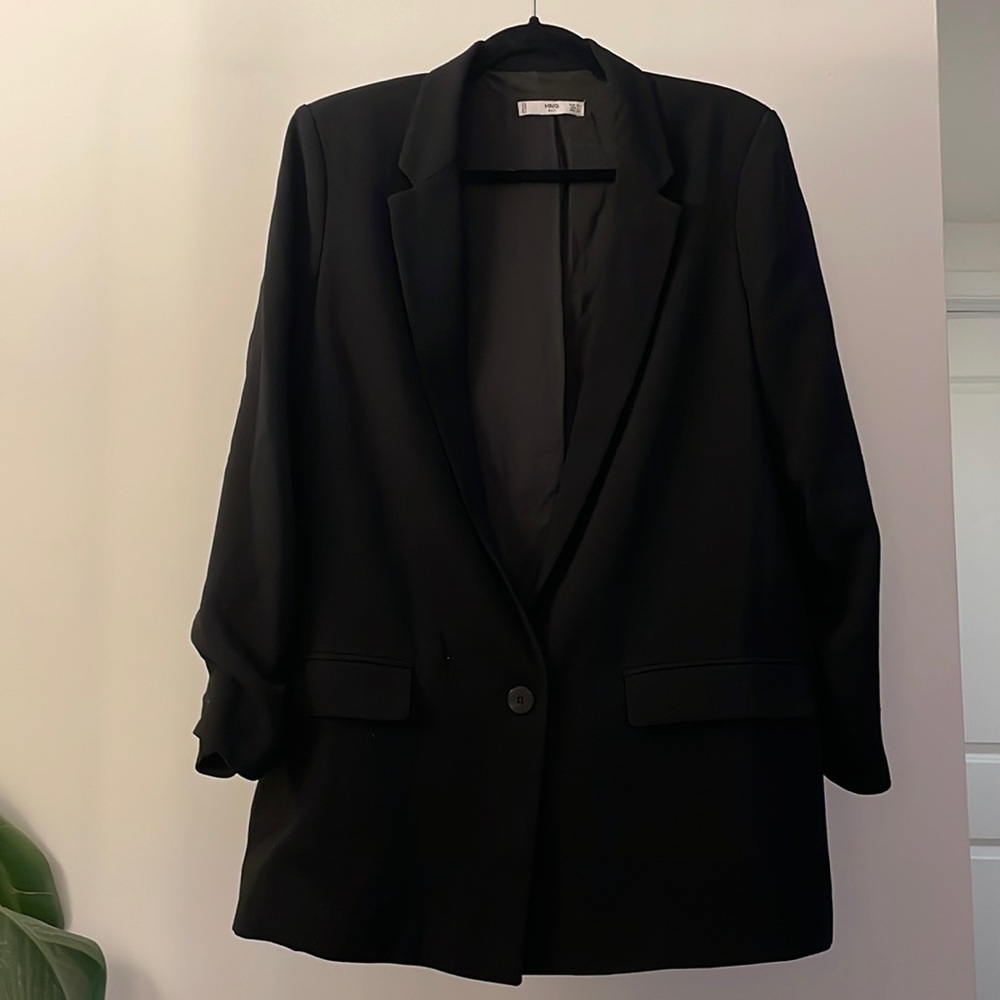 MANGO cropped sleeve black blazer Size Large